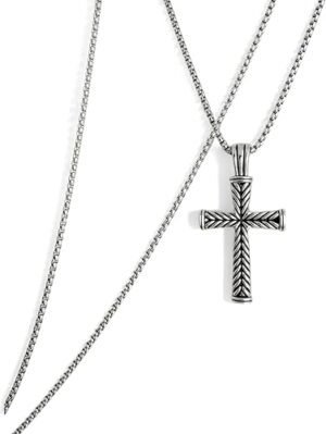 Zoe's Jewelry Cross Pendant Necklace